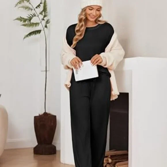 Soft Long Sleeve Pajama Set with Pockets Loungewear Sleepwear Cozy Chic